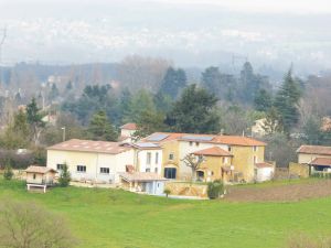 Gîte Stone & Spa - Proche de Lyon dans le Rhône